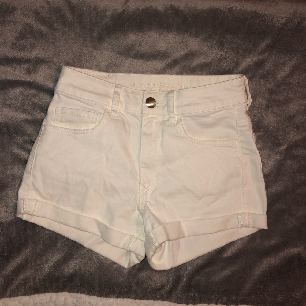 SALE American Eagle White Super Stretch Shorts